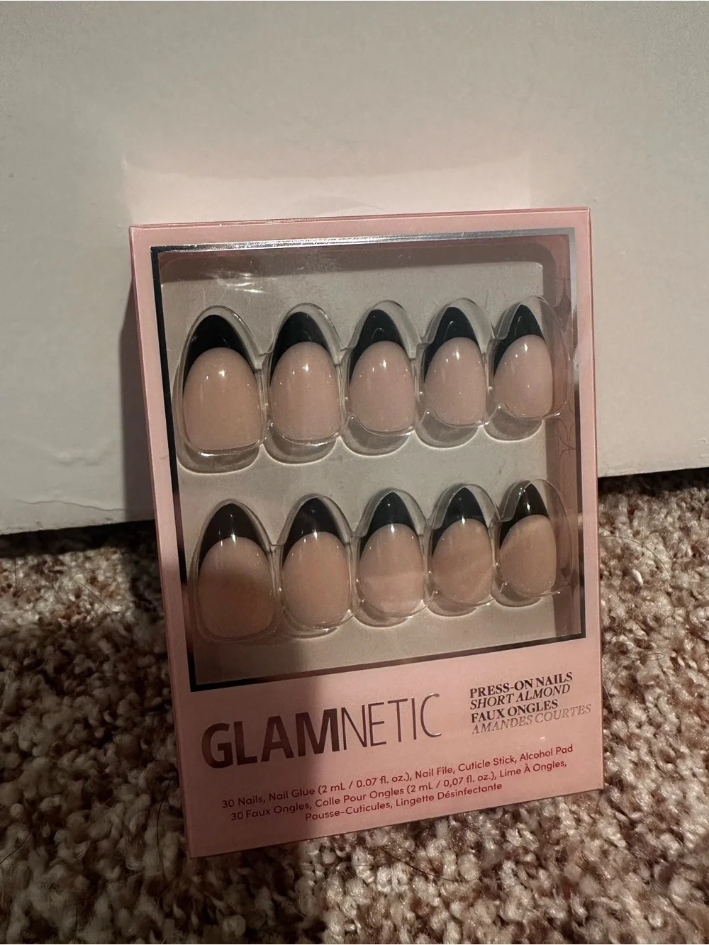 Glamnetic Short Almond Caviar Nails